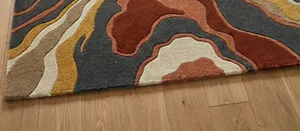 Raw wool material for rug weaving